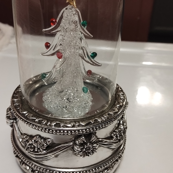 International Silver Co Silver Plated Illuminated Christmas Tree Musical Globe - Picture 4 of 8